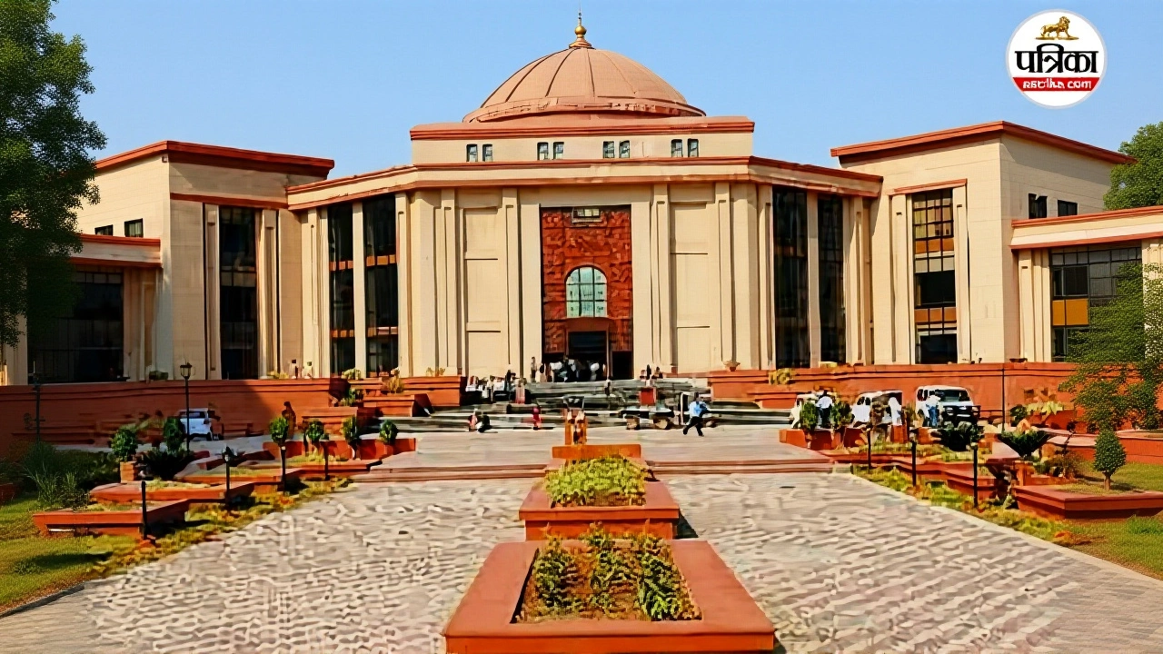 छत्तीसगढ़ उच्च न्यायालय ने लॉन्च किया ऑनलाइन आरटीआई पोर्टल, 300 न्यायिक कर्मियों को मिला प्रमोशन