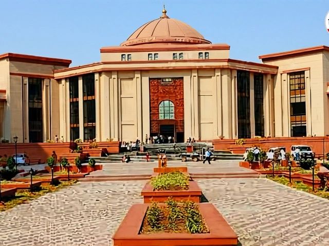 छत्तीसगढ़ उच्च न्यायालय ने लॉन्च किया ऑनलाइन आरटीआई पोर्टल, 300 न्यायिक कर्मियों को मिला प्रमोशन